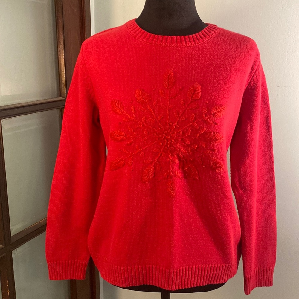 Karen Scott Sz Md all red snowflake embroidered sweater.